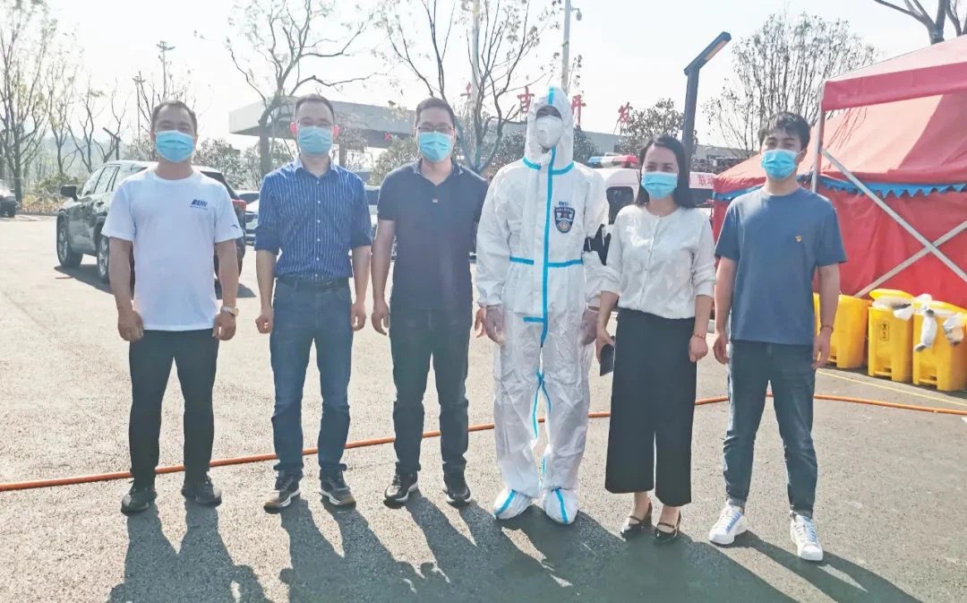 20220525161532a00bef3ec3d447c184f4058873f46991